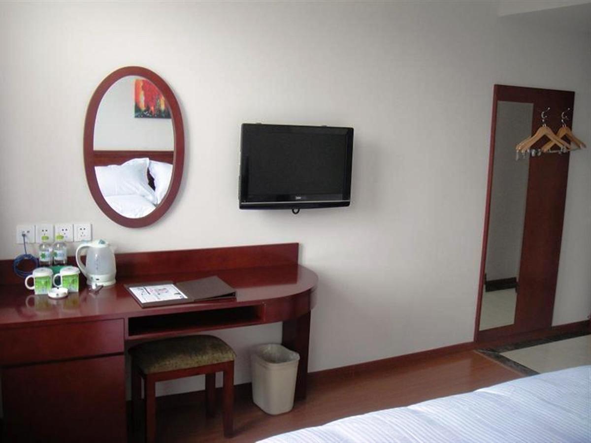 Greentree Inn Zhejiang Ningbo Passenger Transport Center Tongda Road Shell Hotel Экстерьер фото